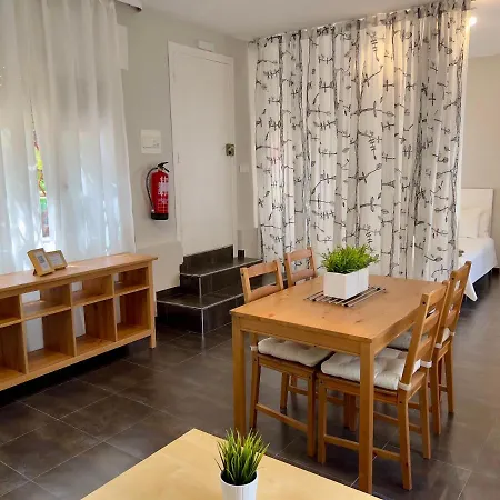 Apartamentos Caspe *