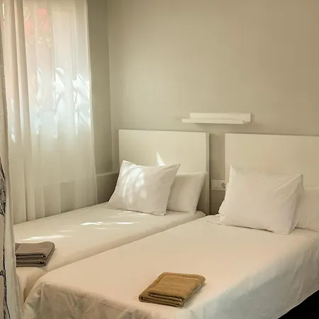 Apartamentos Caspe アパート