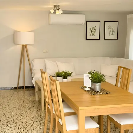 Apartamentos Caspe アパート *