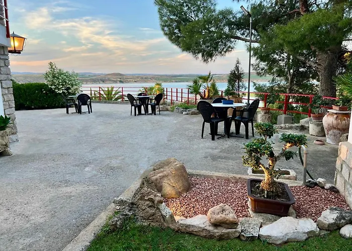 Apartamentos Caspe Apartamento *